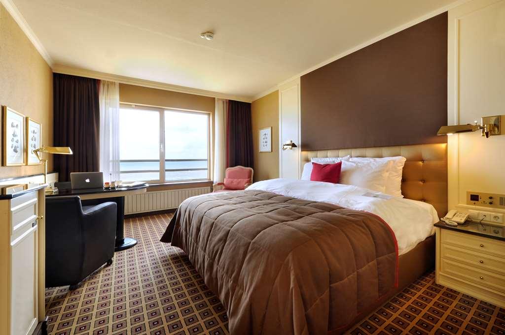 Grand Hotel Huis Ter Duin Noordwijk Exterior foto A room at the hotel