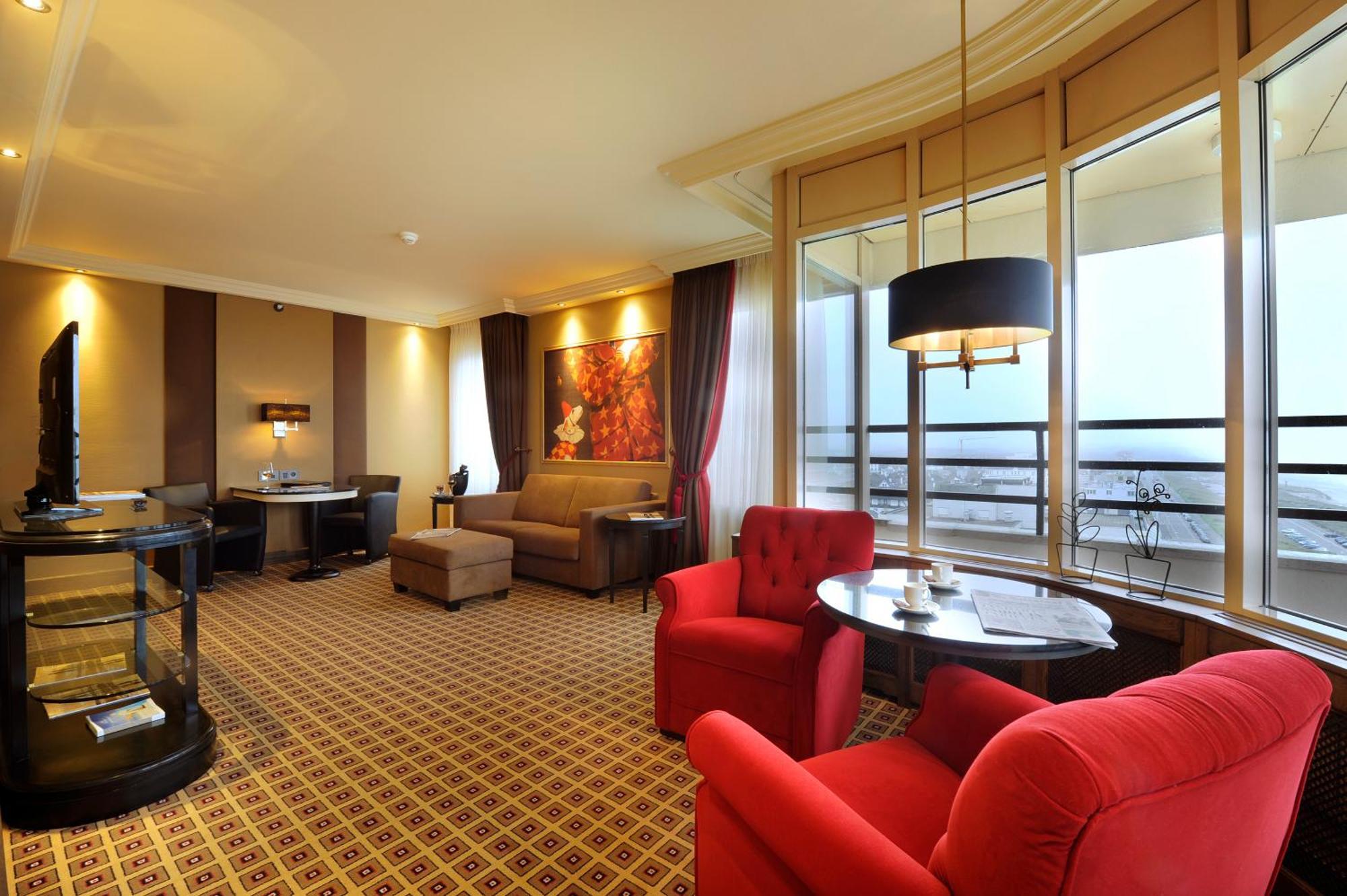Grand Hotel Huis Ter Duin Noordwijk Habitación foto Suite at the Grand Hyatt Hotel, Kuala Lumpur
